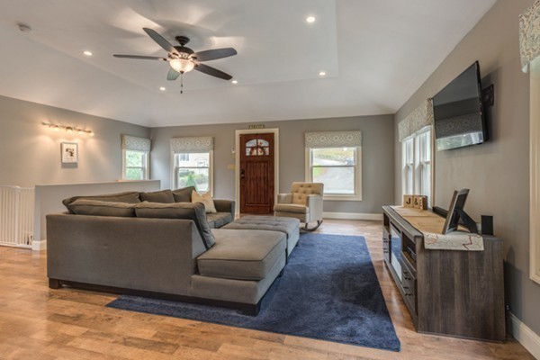 249 Maple Street Danvers, MA 01923 - Photo 9 of 30 Gallery Image 9