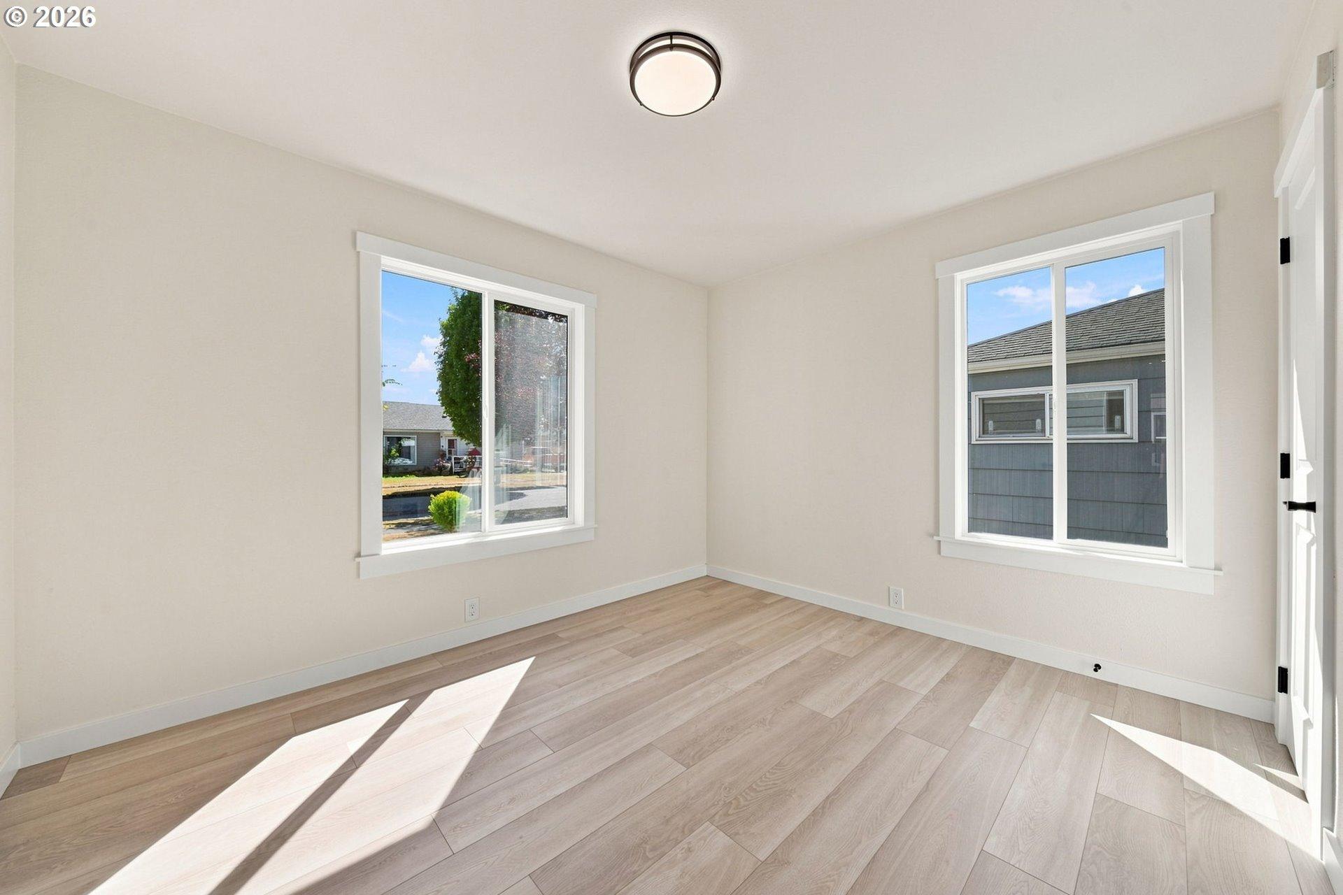 2932 Field Street Longview, WA 98632 - Photo 15 of 31 Gallery Image 15