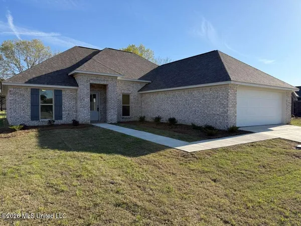 $2,627 | 563 Patrick Farms Drive, Pearl, MS 39208