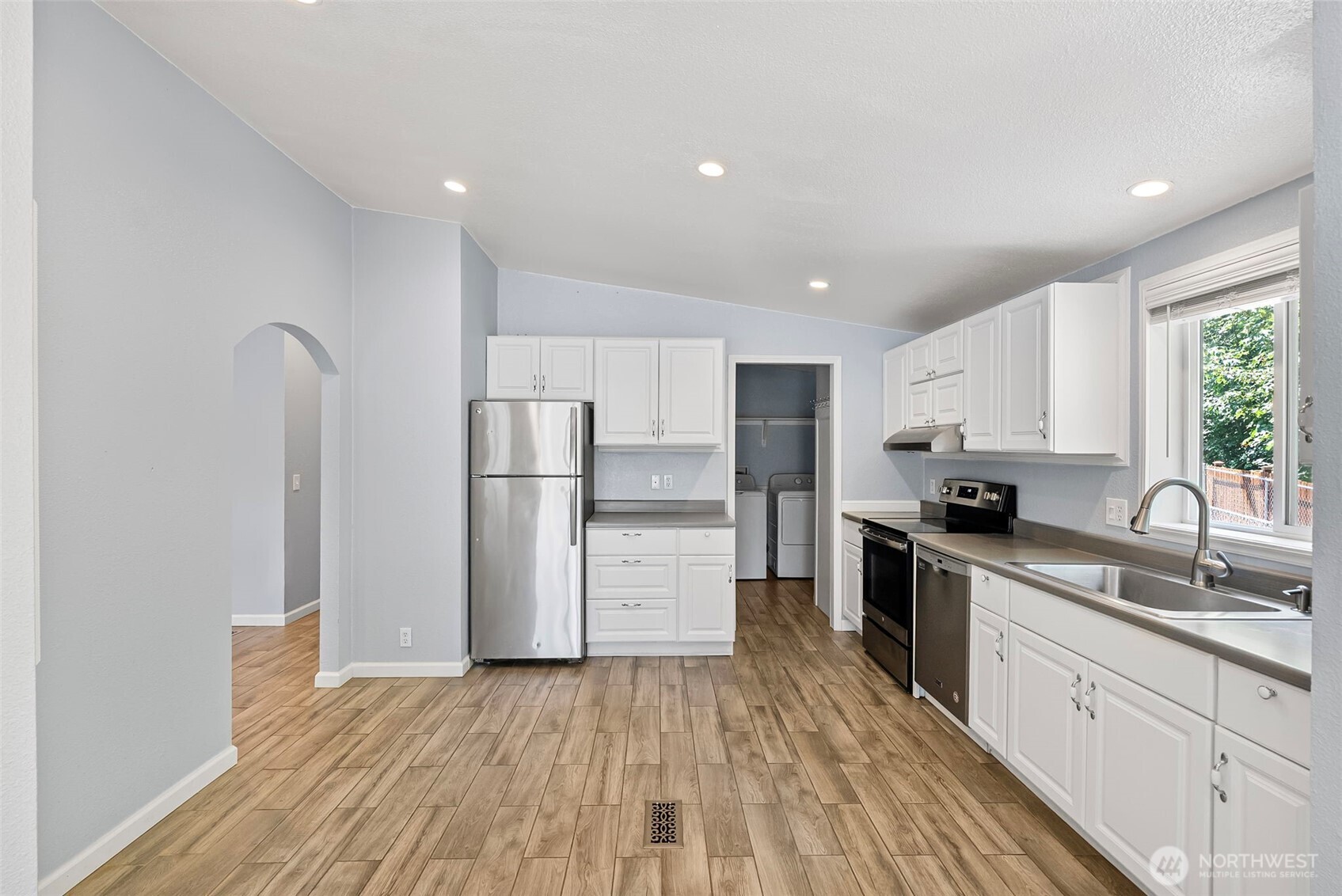 3355 Southeast Arcadia Road Shelton, WA 98584 - Photo 14 of 36