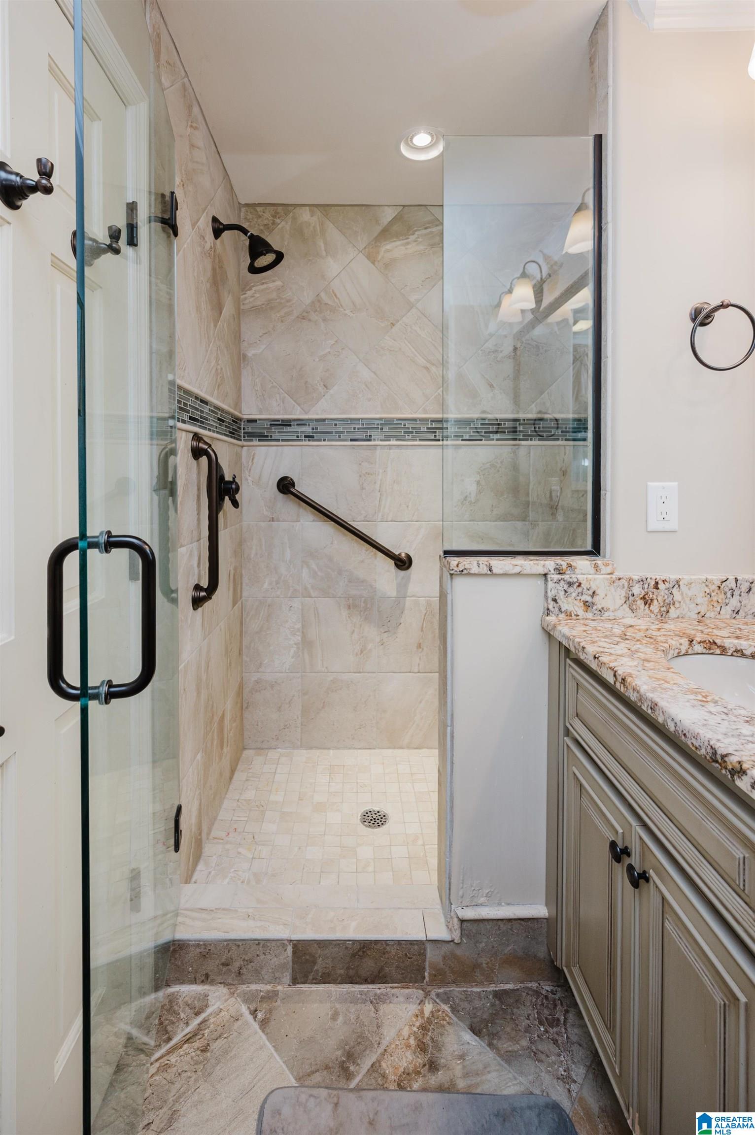 2208 Tanglewood Road Birmingham, AL 35216 - Photo 28 of 44