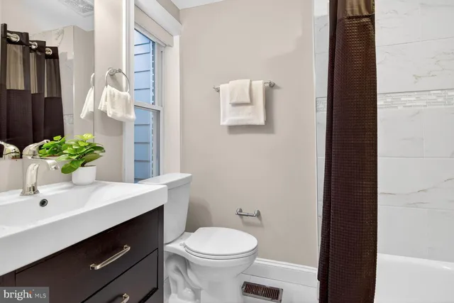 $439,000 | 1473 Reynolds Street, Baltimore, MD 21230