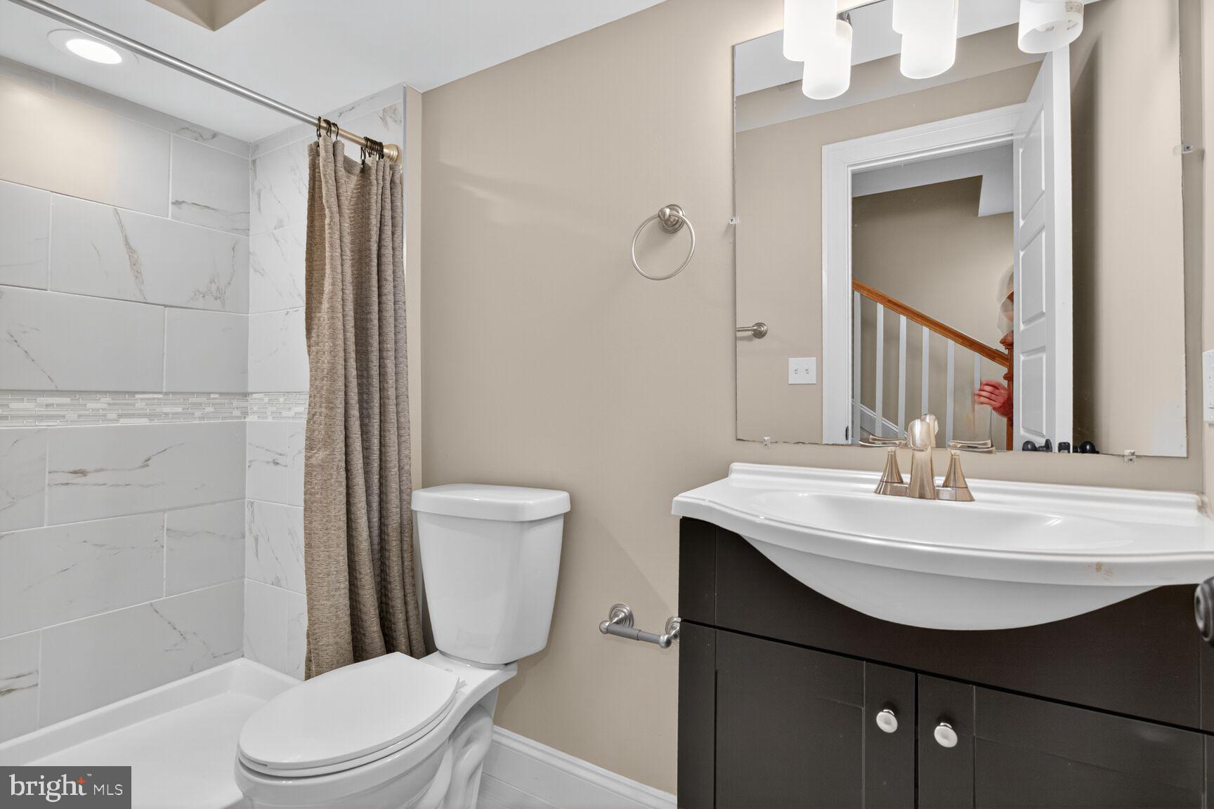 1473 Reynolds Street Baltimore, MD 21230 - Photo 15 of 43