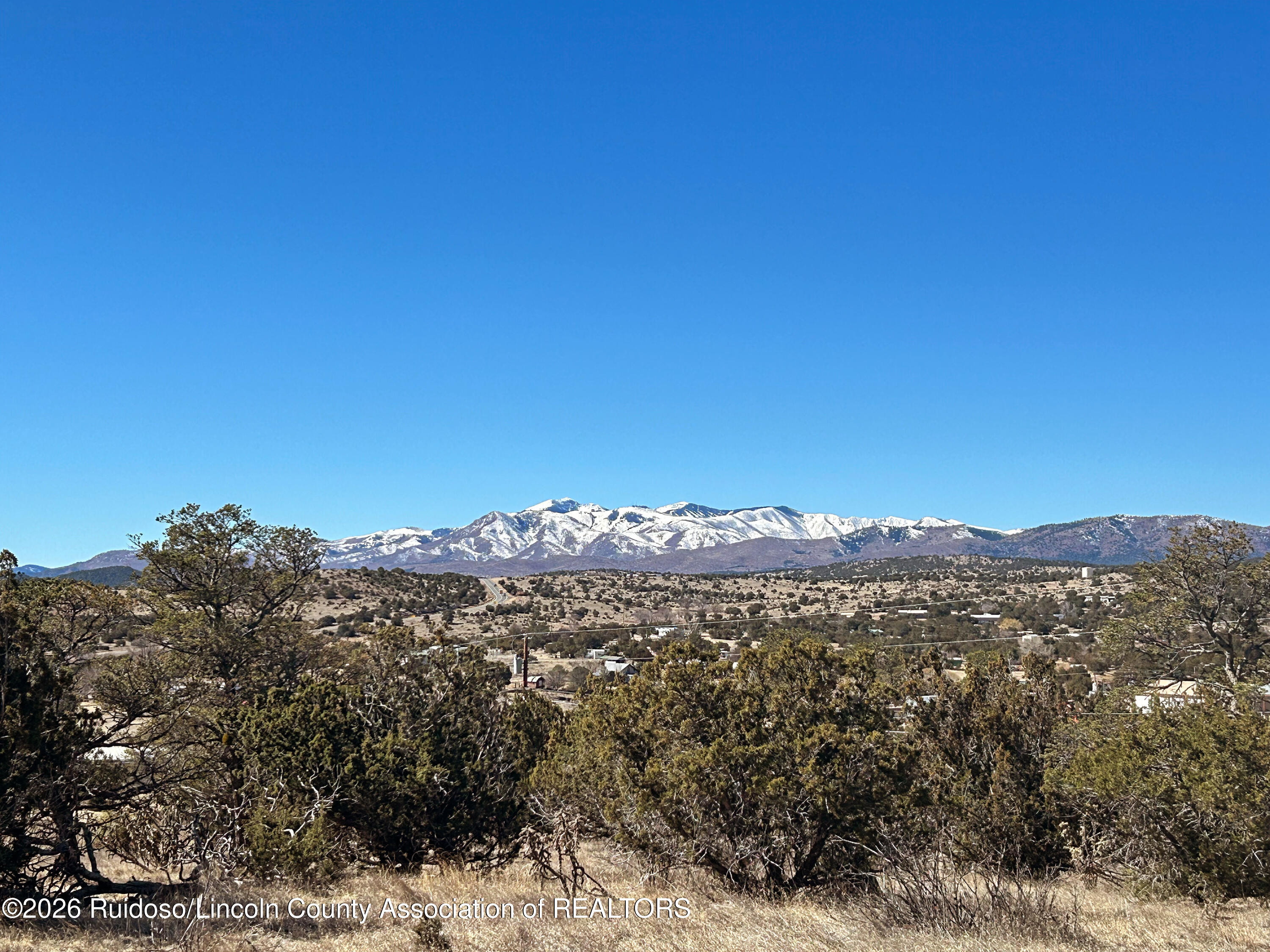 109 Crest View Road Capitan, NM 88316 - Photo 1 of 12 Gallery Image 1
