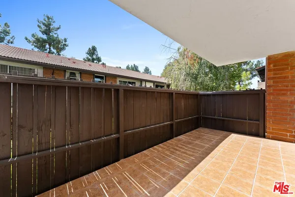 $489,000 | 31525 Lindero Canyon Road, Unit 1, Westlake Village, CA 91361