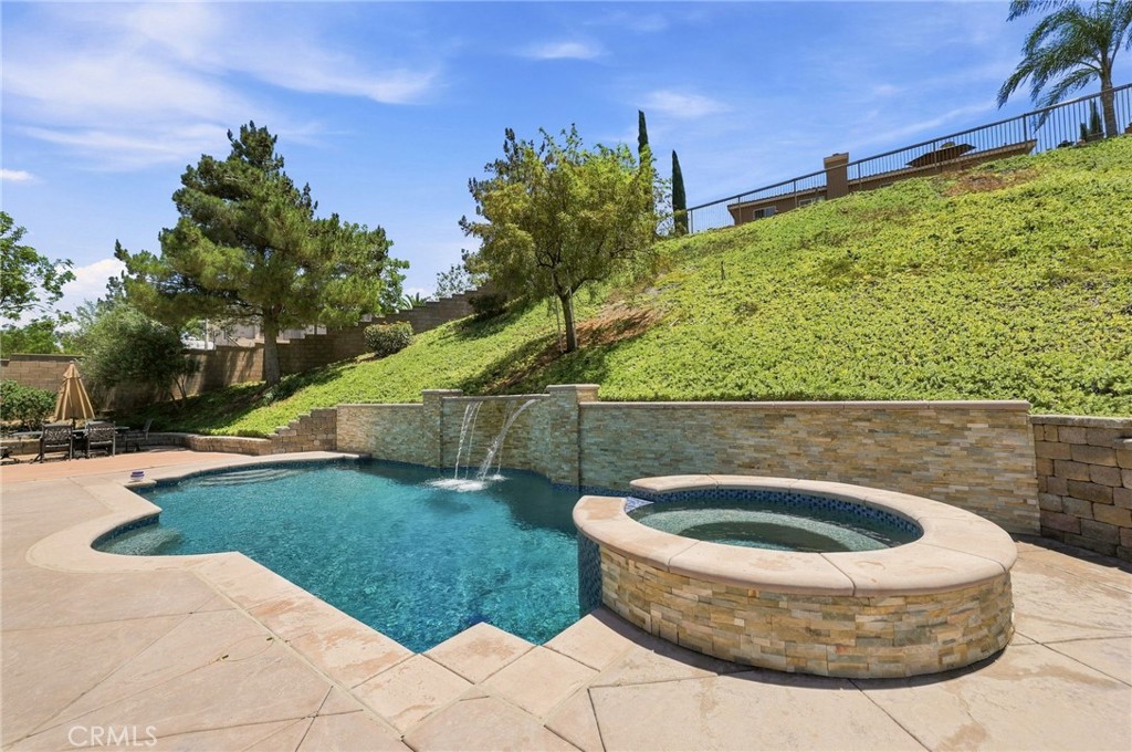 17213 Noble View Circle Riverside, CA 92503 - Photo 38 of 52