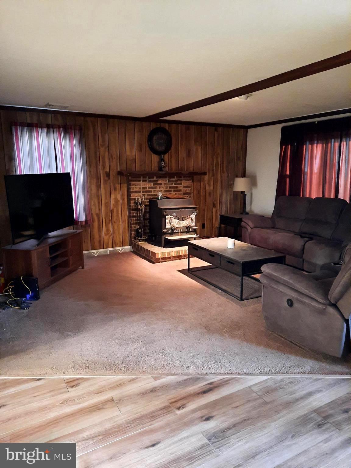 68 Cornell Road Pennsville, NJ 08070 - Photo 3 of 18