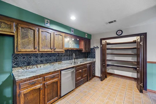 $499,000 | 72422 Highway 1061, Kentwood, LA 70444