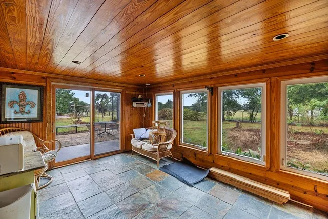 $499,000 | 72422 Highway 1061, Kentwood, LA 70444