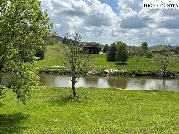 $79,900 | New River, West Jefferson, NC 28694