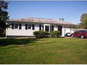 140 Pinecrest Road Kingsport, TN 37660 - Photo 1 of 23 Photo 1