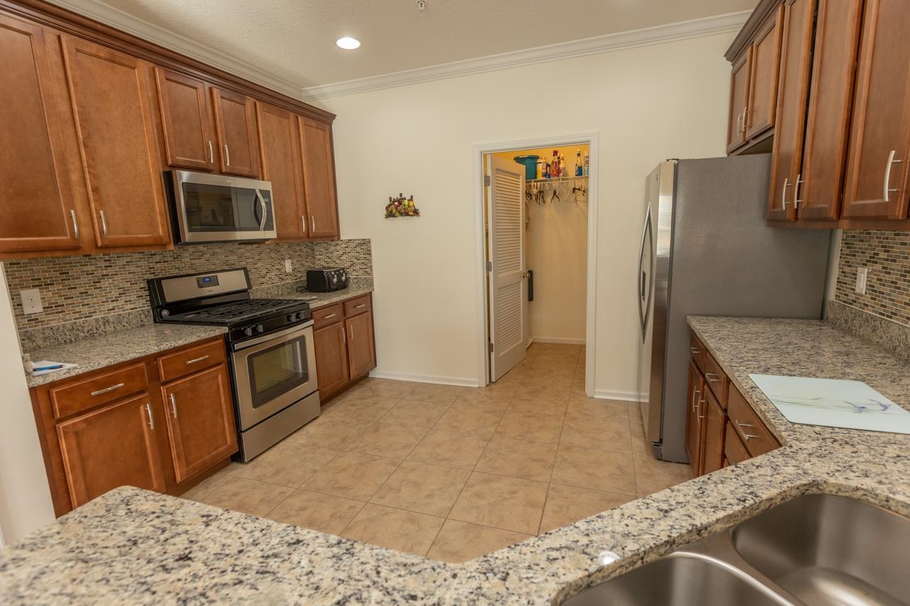 249 Moonglow Circle, Unit 202 Murrells Inlet, SC 29576 - Photo 13 of 40 Gallery Image 13