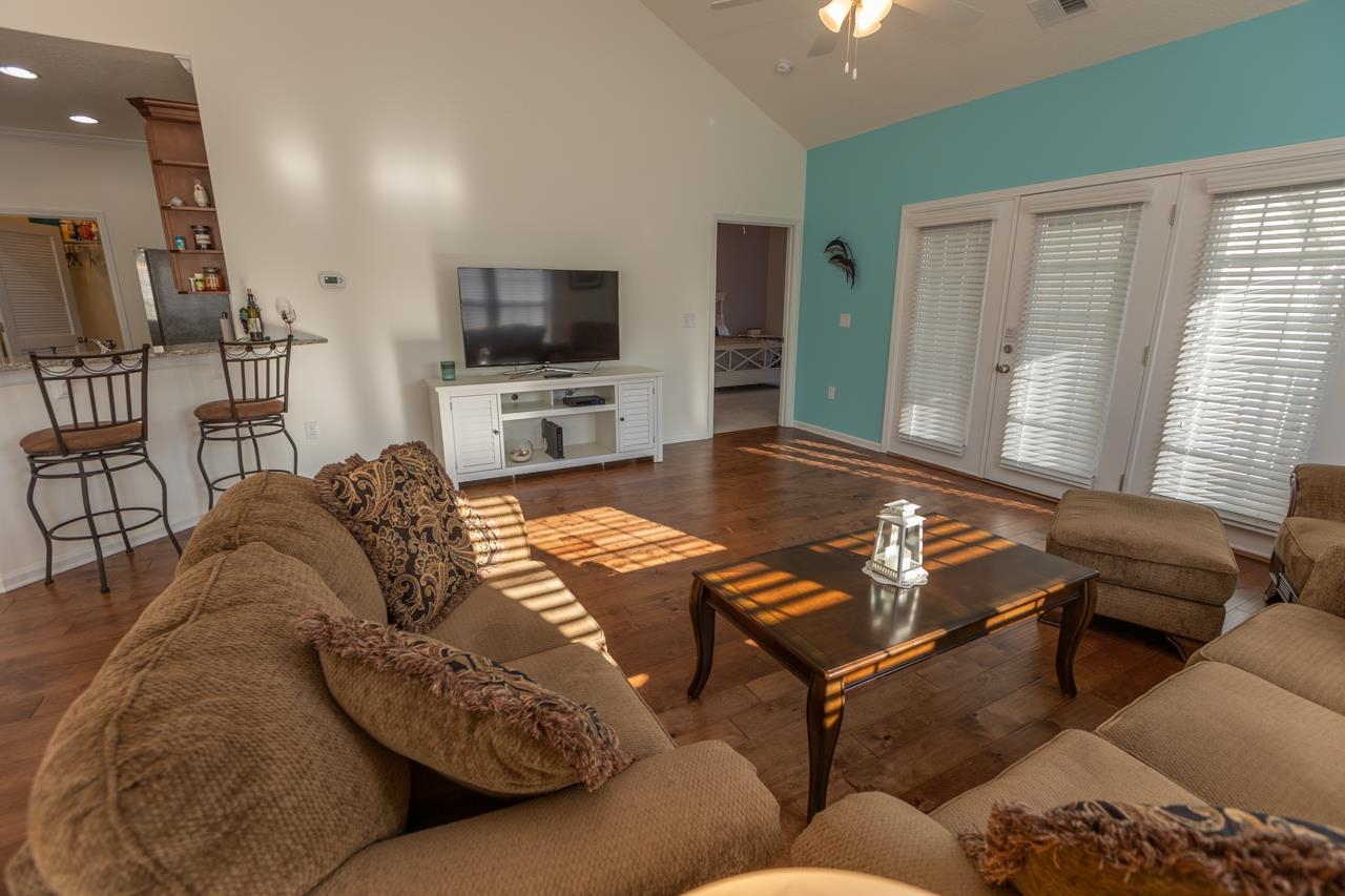 249 Moonglow Circle, Unit 202 Murrells Inlet, SC 29576 - Photo 23 of 40 Gallery Image 23