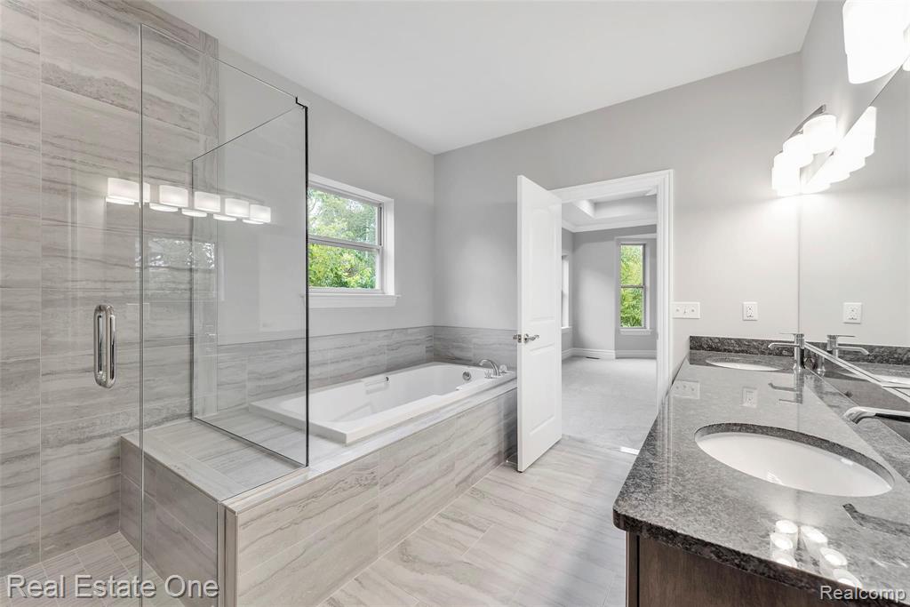 3847 Dearborn Avenue Rochester Hills, MI 48309 - Photo 22 of 25