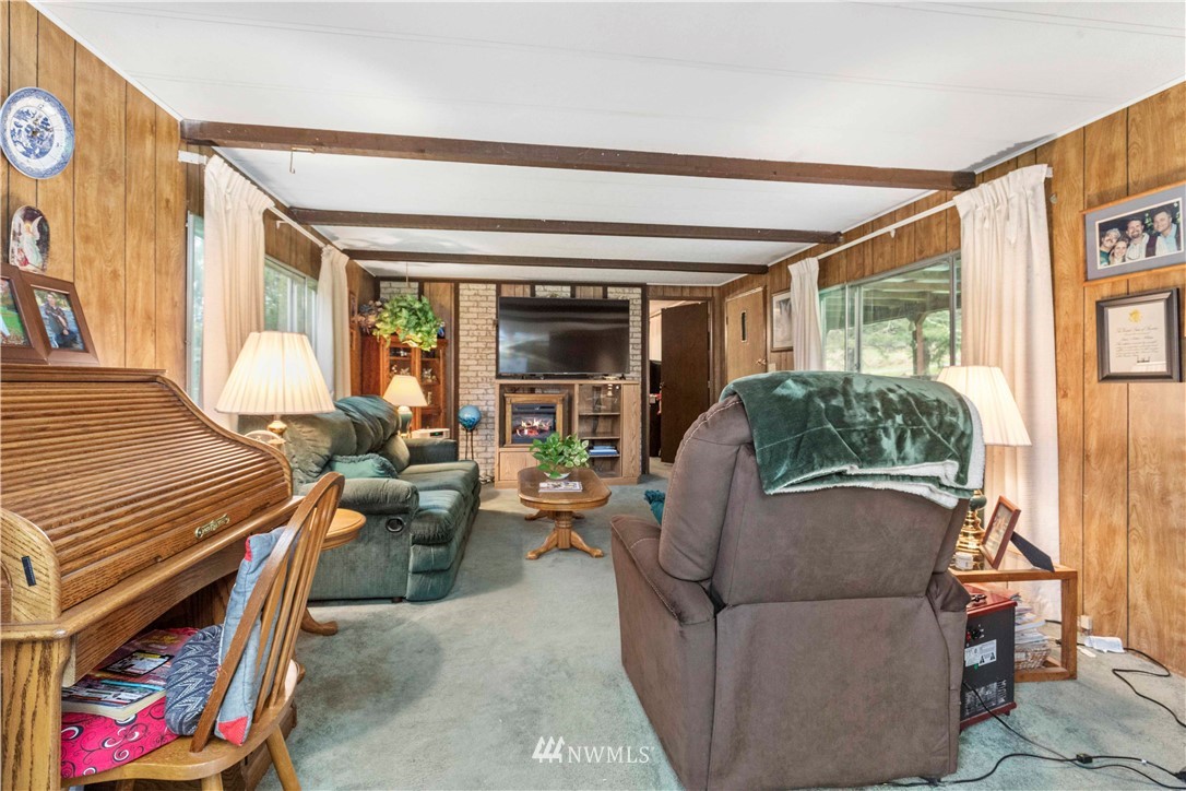 18318 North High Rock Road Monroe, WA 98272 - Photo 5 of 26 Gallery Image 5