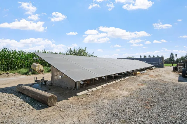 $1,599,999 | 631 East Barnhart Road, Hughson, CA 95326