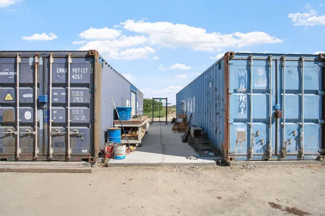 $1,599,999 | 631 East Barnhart Road, Hughson, CA 95326