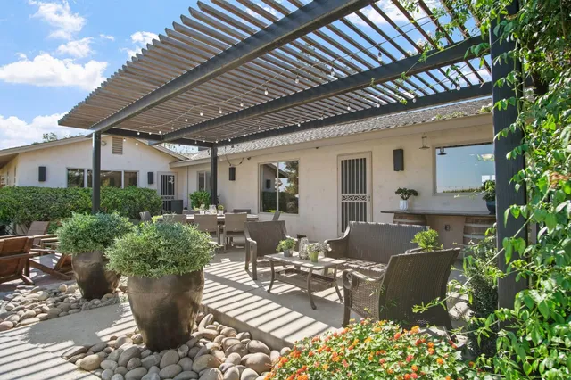 $1,599,999 | 631 East Barnhart Road, Hughson, CA 95326