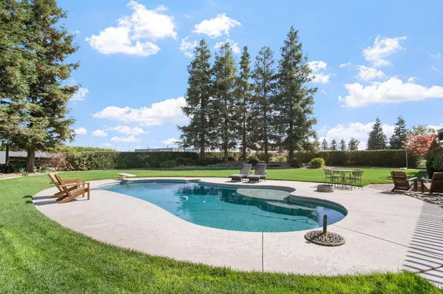 $1,599,999 | 631 East Barnhart Road, Hughson, CA 95326