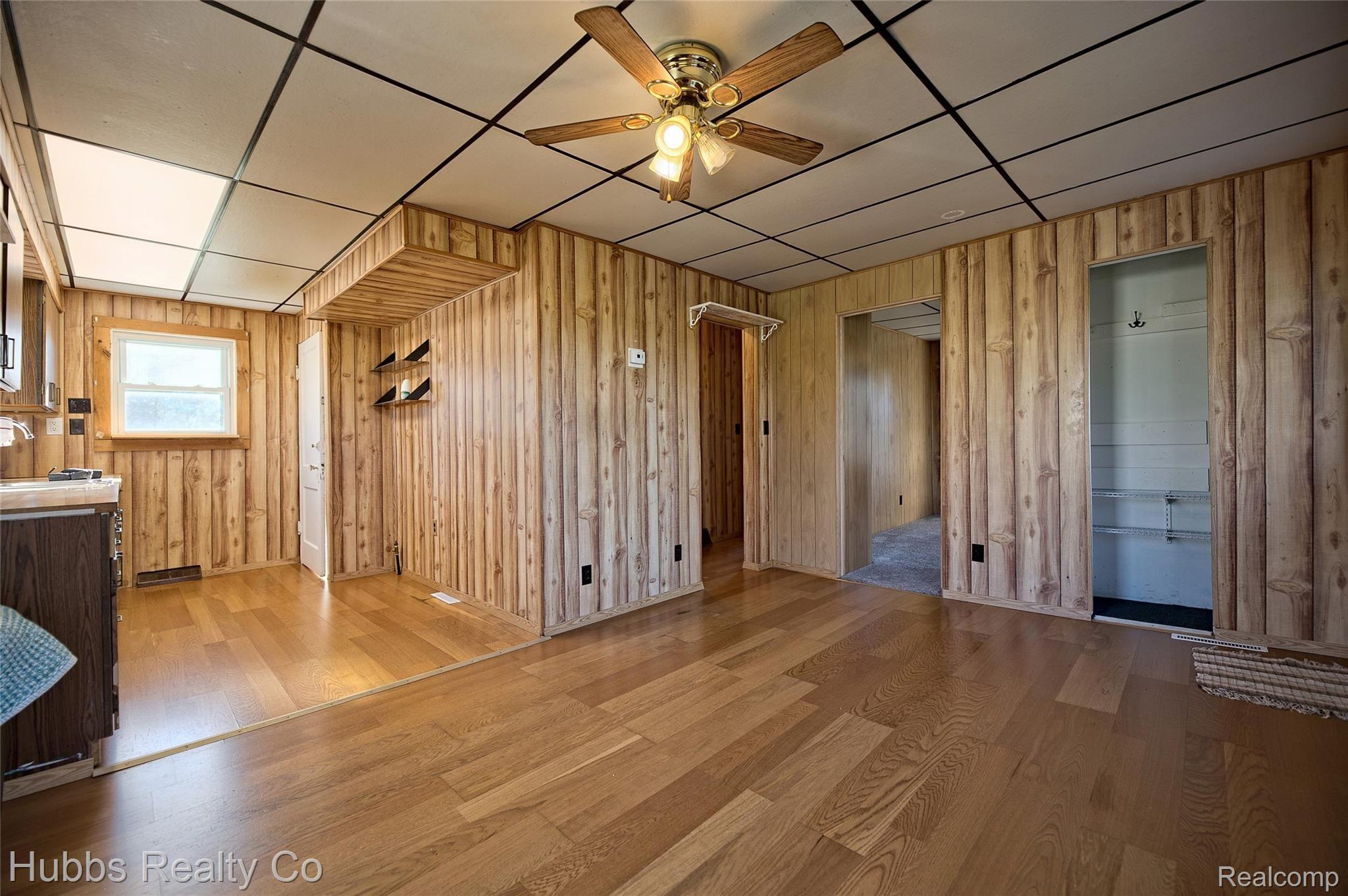 6150 Baker Road Bridgeport, MI 48722 - Photo 15 of 54 A32W9849.jpg