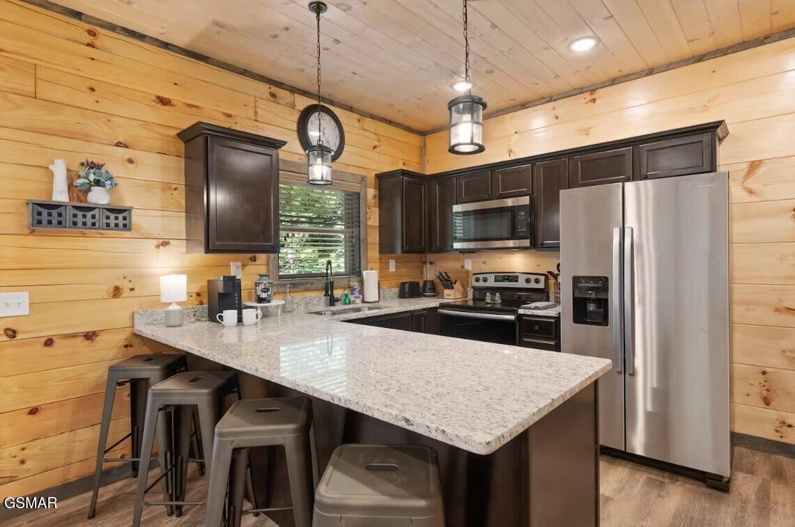 1654 Eagle Springs Road Sevierville, TN 37876 - Photo 3 of 33 Gallery Image 3