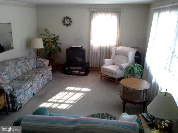 511 Bergey Road Telford, PA 18969 - Photo 4 of 19 Gallery Image 4