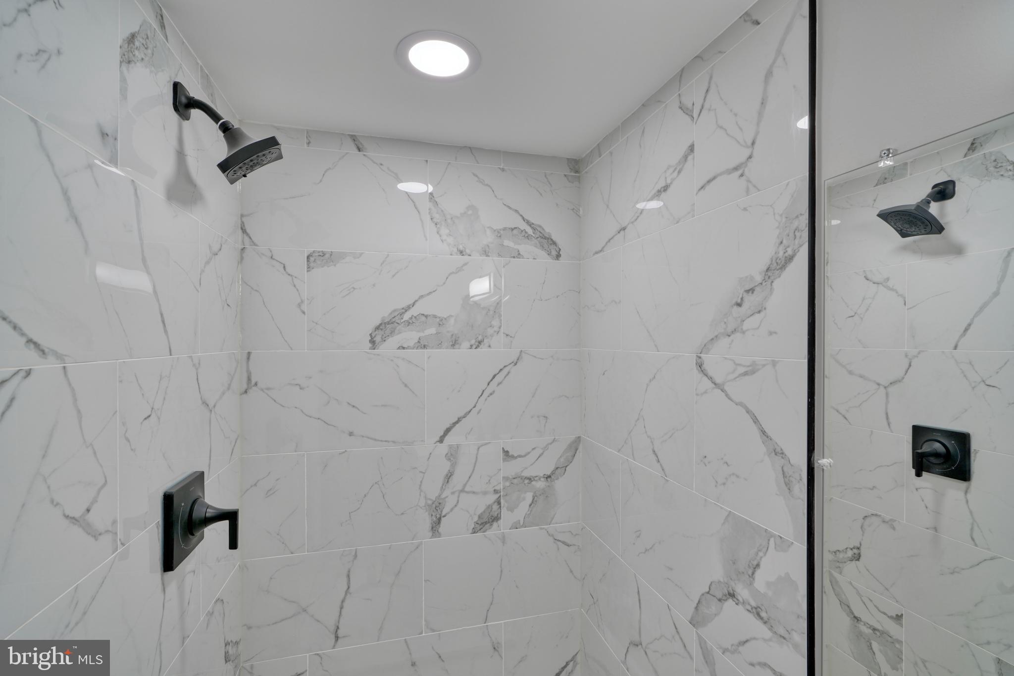 809 Wicklow Road Baltimore, MD 21229 - Photo 23 of 29