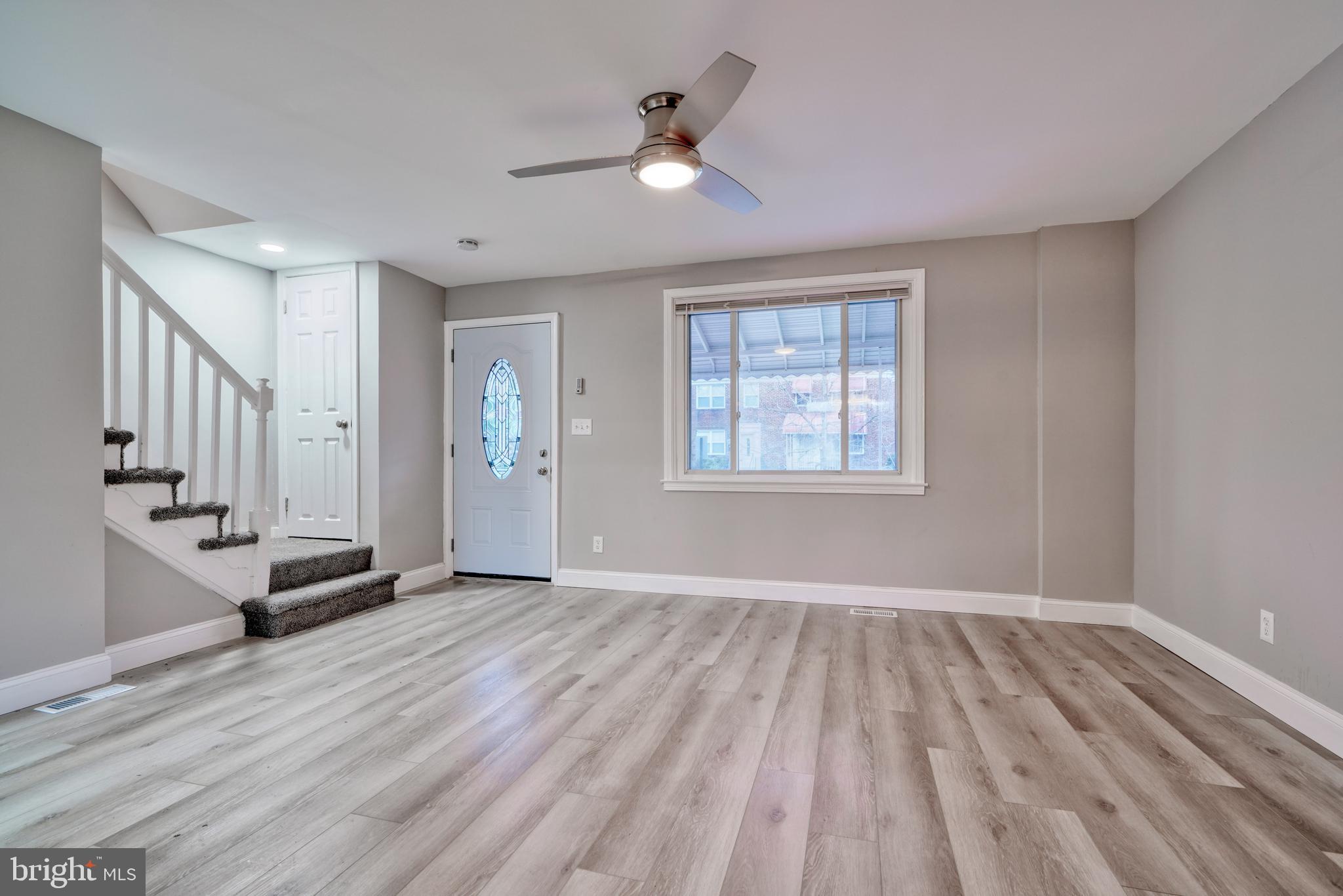 809 Wicklow Road Baltimore, MD 21229 - Photo 9 of 29