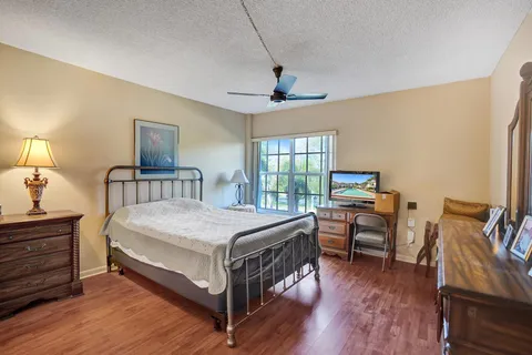 $215,000 | 250 Northeast 20th Street, Unit 3070, Boca Raton, FL 33431