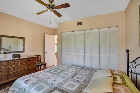 $215,000 | 250 Northeast 20th Street, Unit 3070, Boca Raton, FL 33431