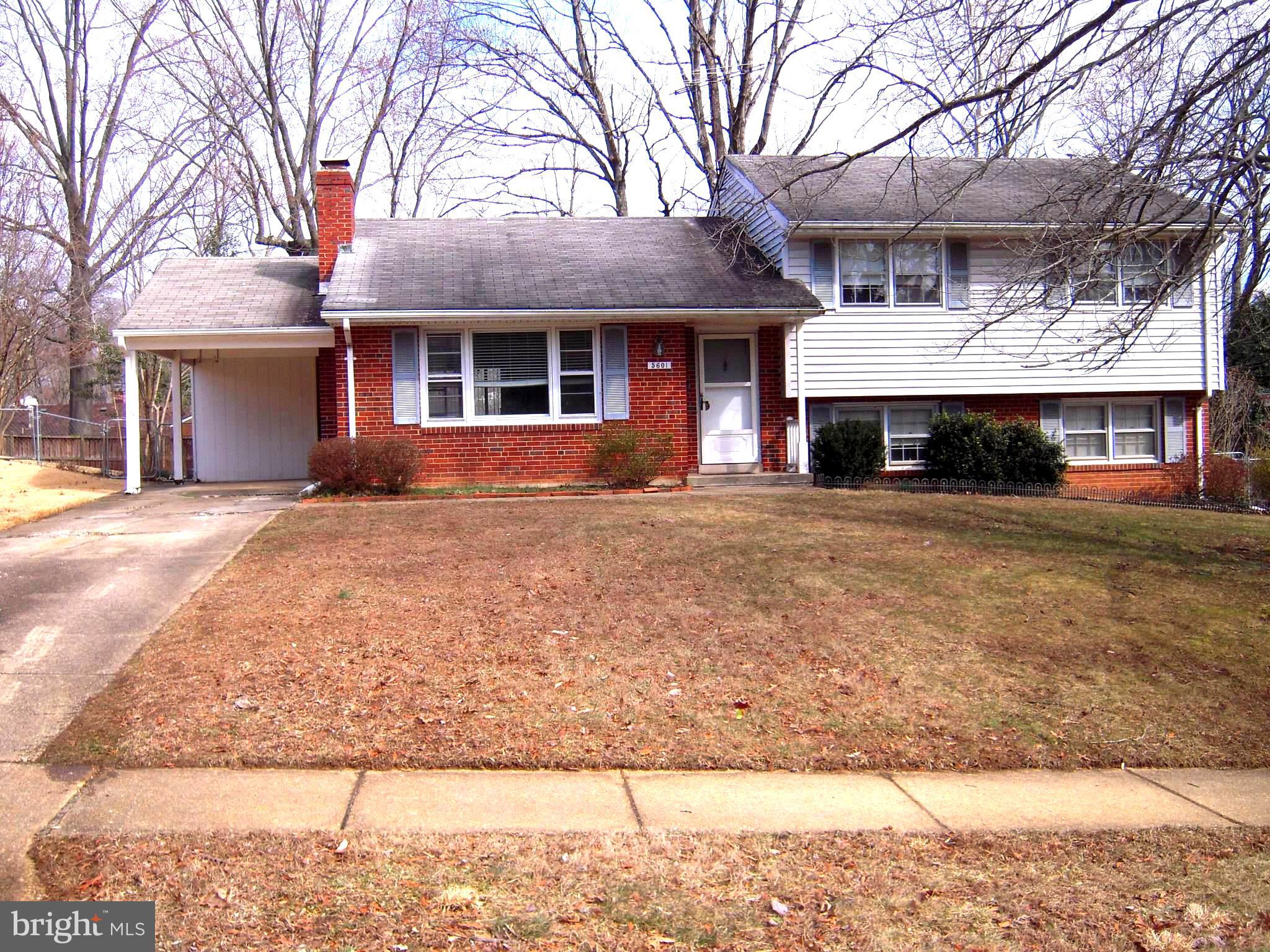 5601 Inverchapel Road Springfield, VA 22151 - Photo 1 of 27 Front House