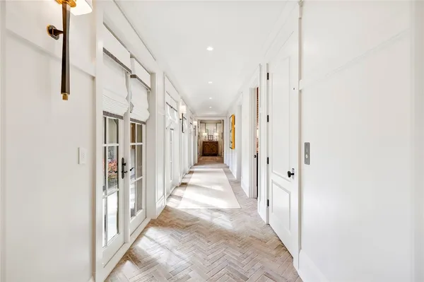 $4,187,500 | 135 North Lake Drive, Sunset, SC 29685