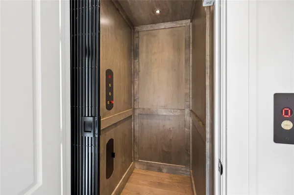 $4,187,500 | 135 North Lake Drive, Sunset, SC 29685