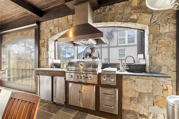 $4,187,500 | 135 North Lake Drive, Sunset, SC 29685