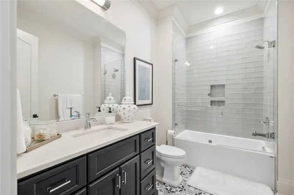 $4,187,500 | 135 North Lake Drive, Sunset, SC 29685