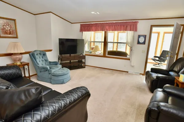 $625,000 | W2229 Bureau Of Indian Affairs Route 612, Keshena, WI 54135