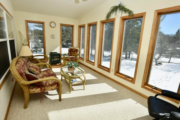 $625,000 | W2229 Bureau Of Indian Affairs Route 612, Keshena, WI 54135