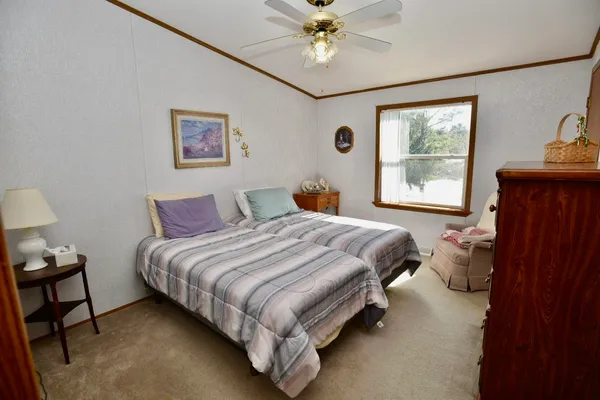 $625,000 | W2229 Bureau Of Indian Affairs Route 612, Keshena, WI 54135