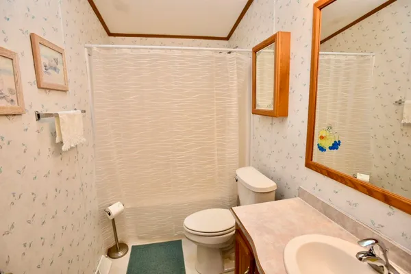 $625,000 | W2229 Bureau Of Indian Affairs Route 612, Keshena, WI 54135