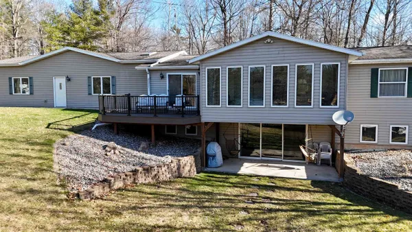 $625,000 | W2229 Bureau Of Indian Affairs Route 612, Keshena, WI 54135