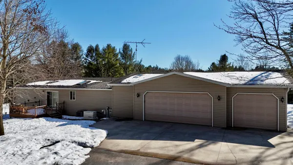 $625,000 | W2229 Bureau Of Indian Affairs Route 612, Keshena, WI 54135