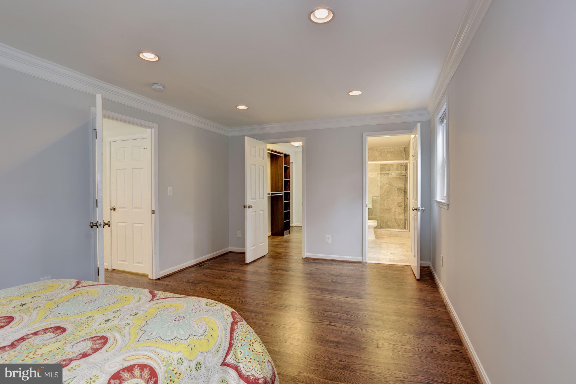 11107 Pool Road Cockeysville, MD 21030 - Photo 14 of 33 Master Suite