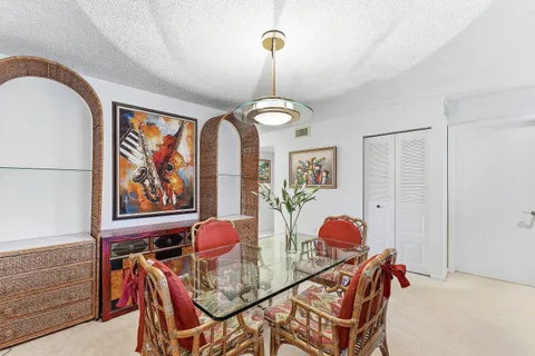 $229,950 | 9283 Vista Del Lago, Boca Raton, FL 33428