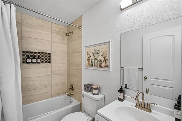 $1,850 | 2250 Areba Street, Unit A, Dallas, TX 75203