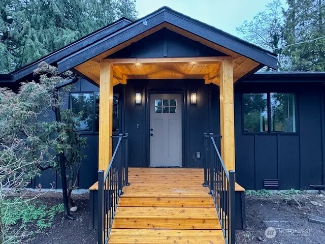 $2,995 | 209 Southwest 132nd Street, Burien, WA 98146