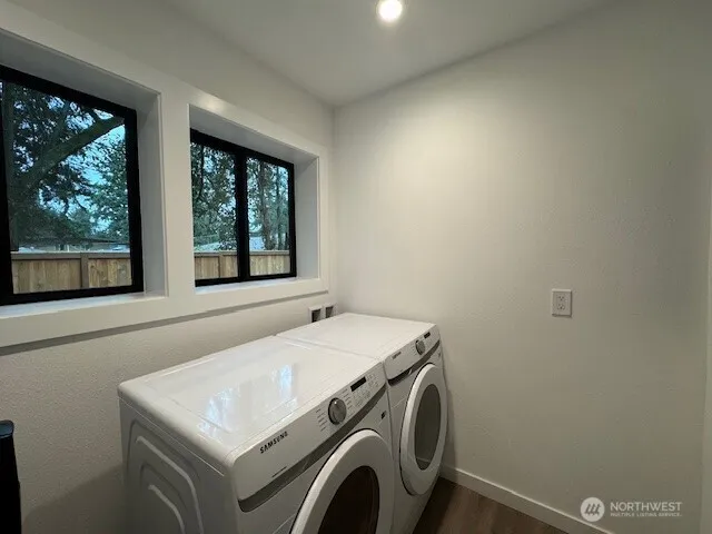 $2,995 | 209 Southwest 132nd Street, Burien, WA 98146