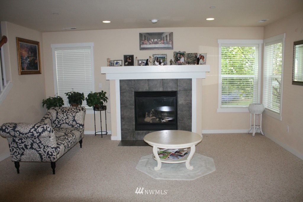 3080 Walker Road DuPont, WA 98327 - Photo 5 of 25