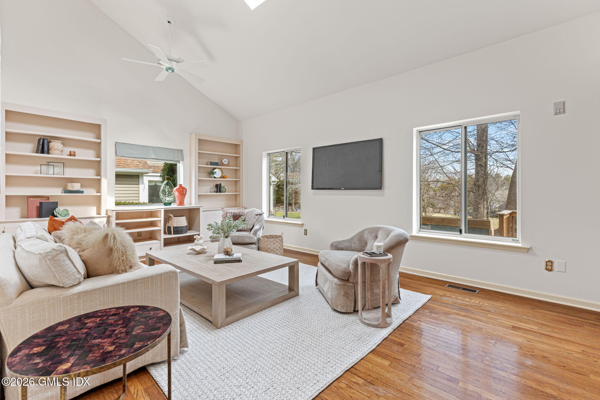 38 Doral Farm Road Stamford, CT 06902 - Photo 9 of 37 51-web-or-mls-38 Doral-48