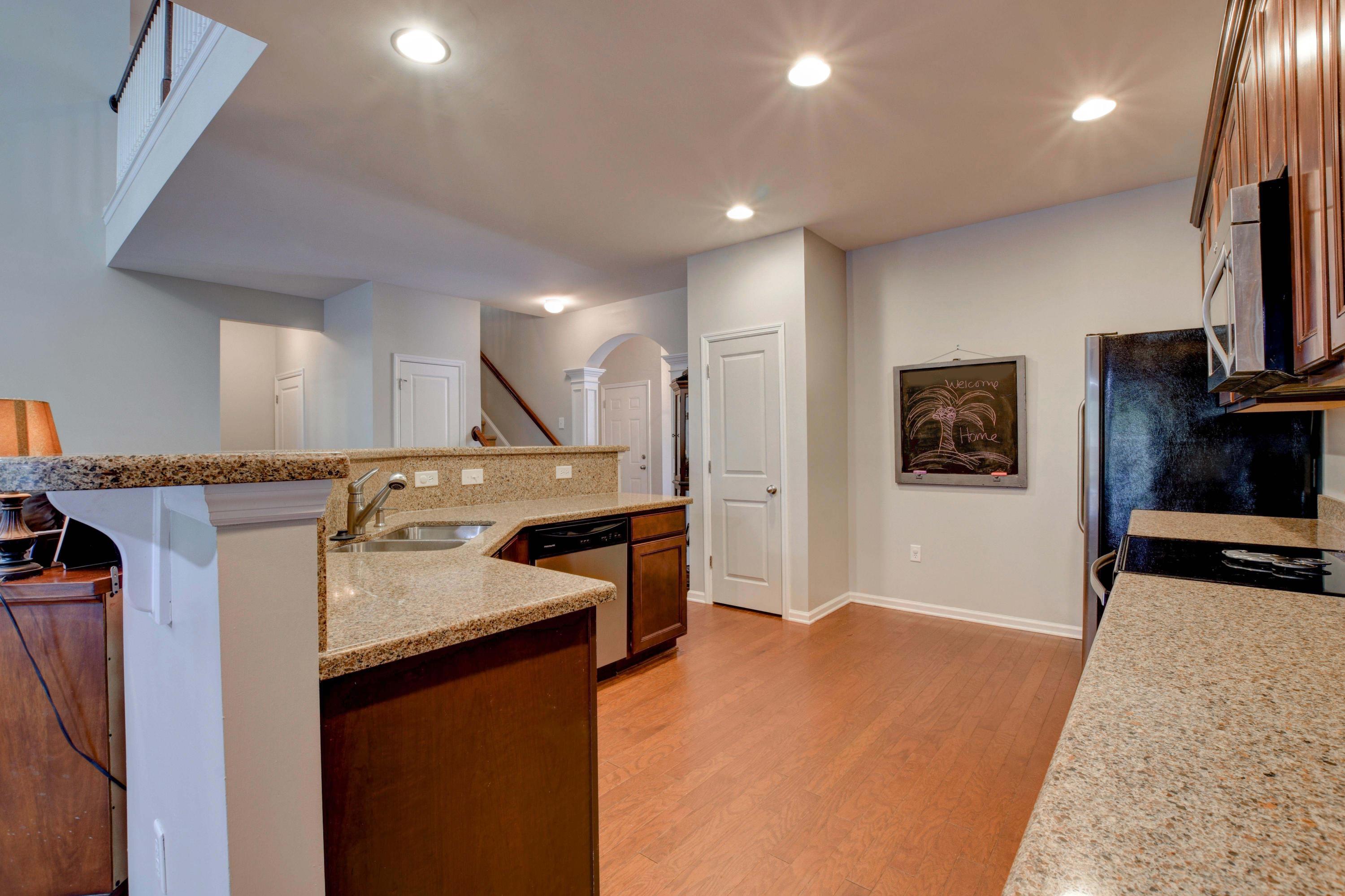 1232 Cosmos Road Summerville, SC 29483 - Photo 15 of 43 22 (11)