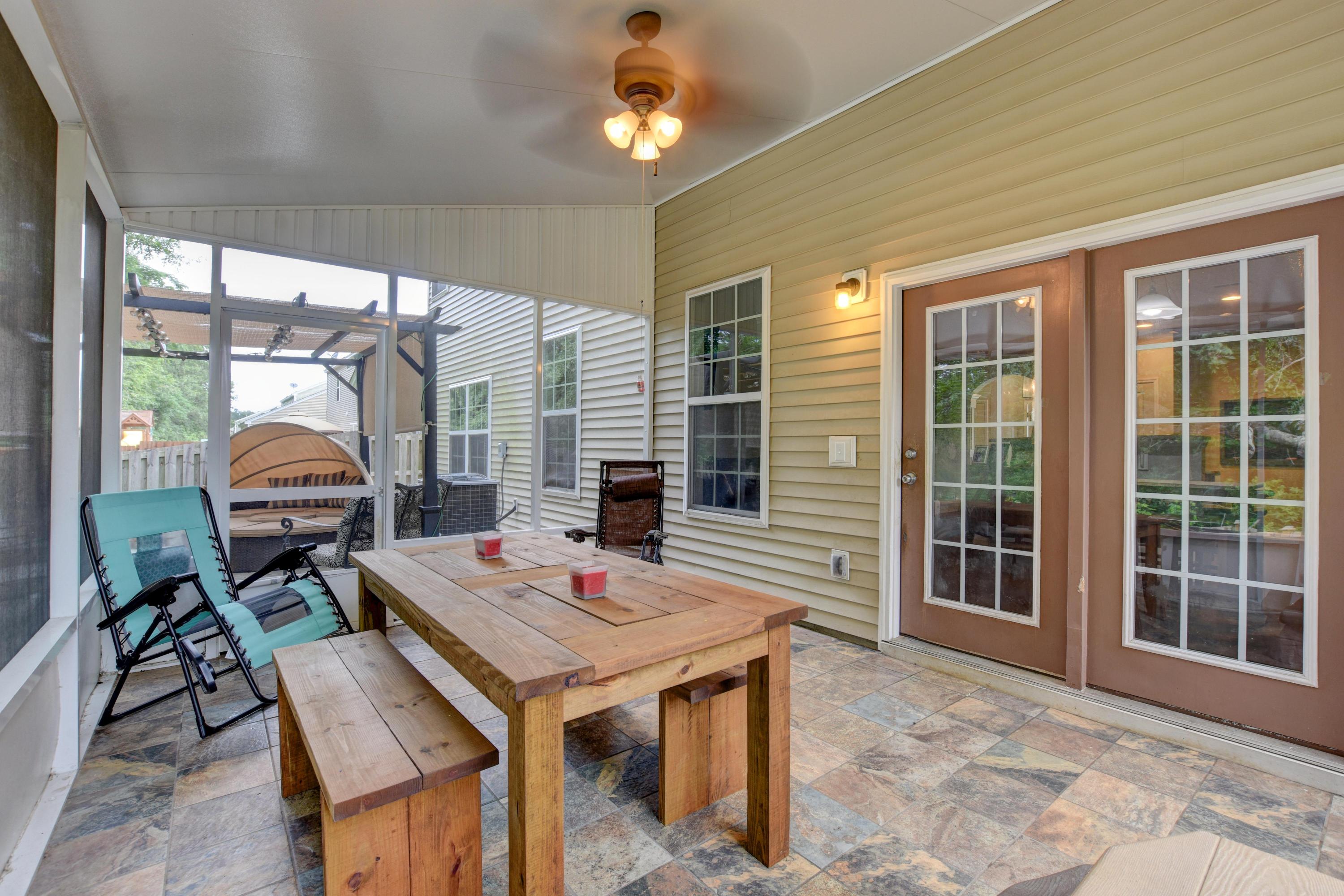 1232 Cosmos Road Summerville, SC 29483 - Photo 34 of 43 37 (6)
